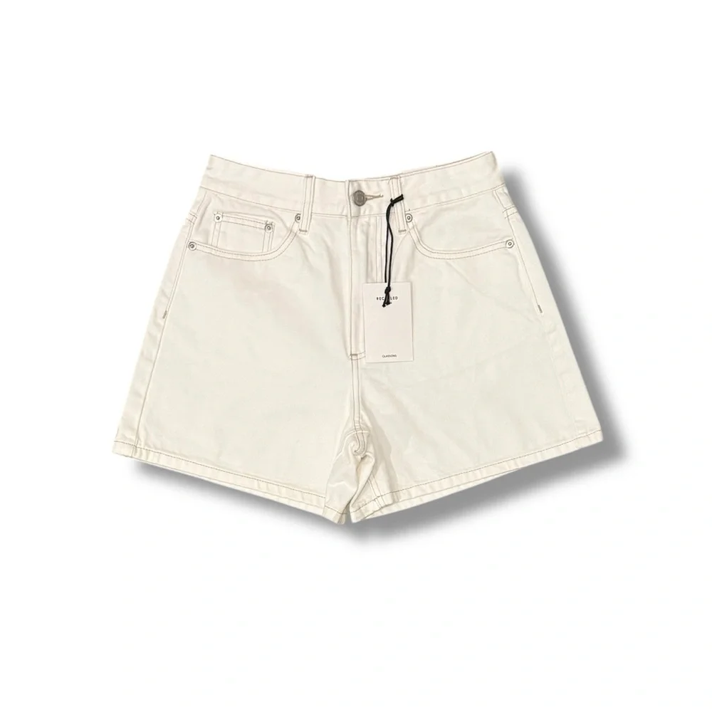 **NWT**Glassons High Rise Off White Shorts - Picture 1 of 2